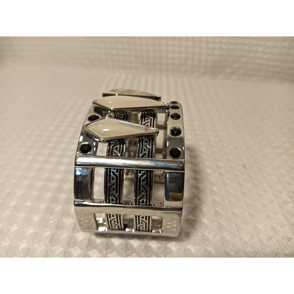 Disney D23 Expo 2022 Marvel Black Panther Metal Cuff Bracelet New - Picture 5 of 8